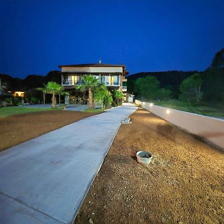 Itamos House Vourvourou Hotel Exterior photo