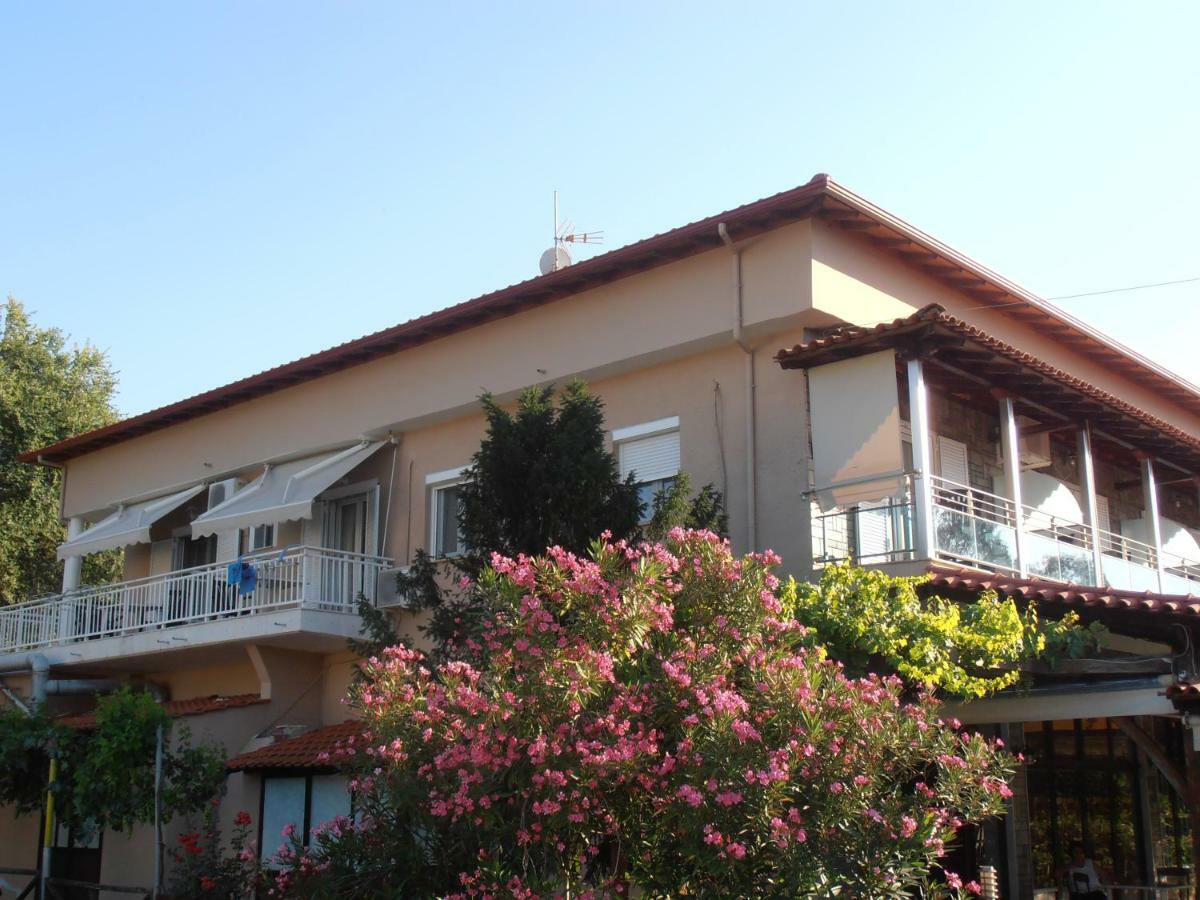 Itamos House Vourvourou Hotel Exterior photo